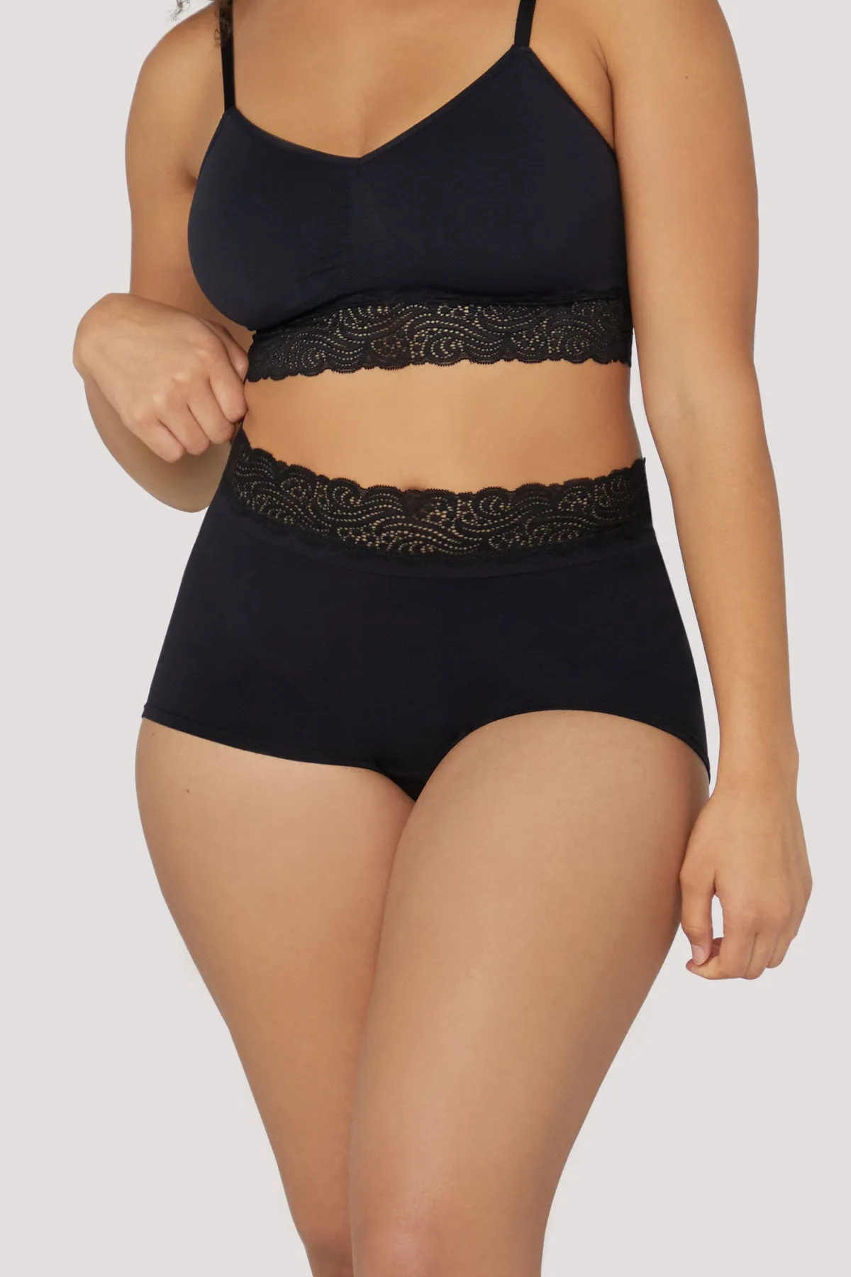 Travel Lace Girlshort